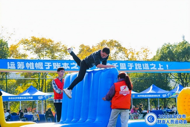 1764553453012.jpg 6.jpg